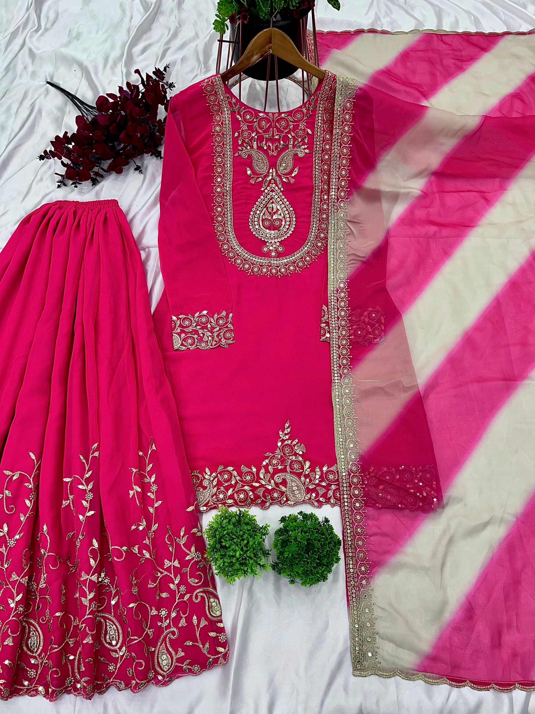 SHREE HARI SRK 5226 READYMADE SALWAR SUITS MANUFACTURER