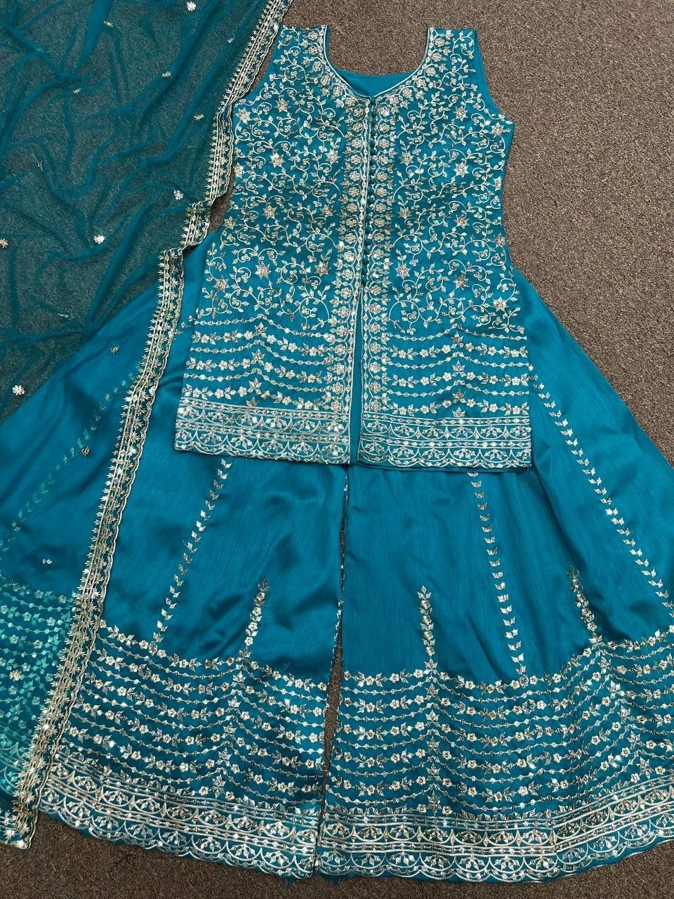 DHK 1261 FANCY PAKISTANI SUITS DEALER
