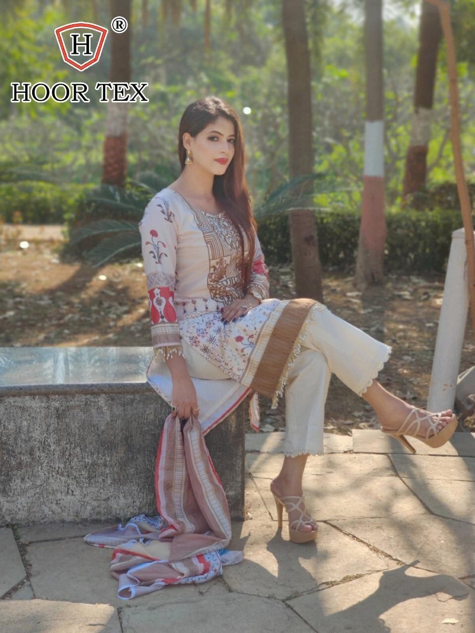 HOOR TEX 21013 PAKISTANI SUITS CHIFFON DUPPATA
