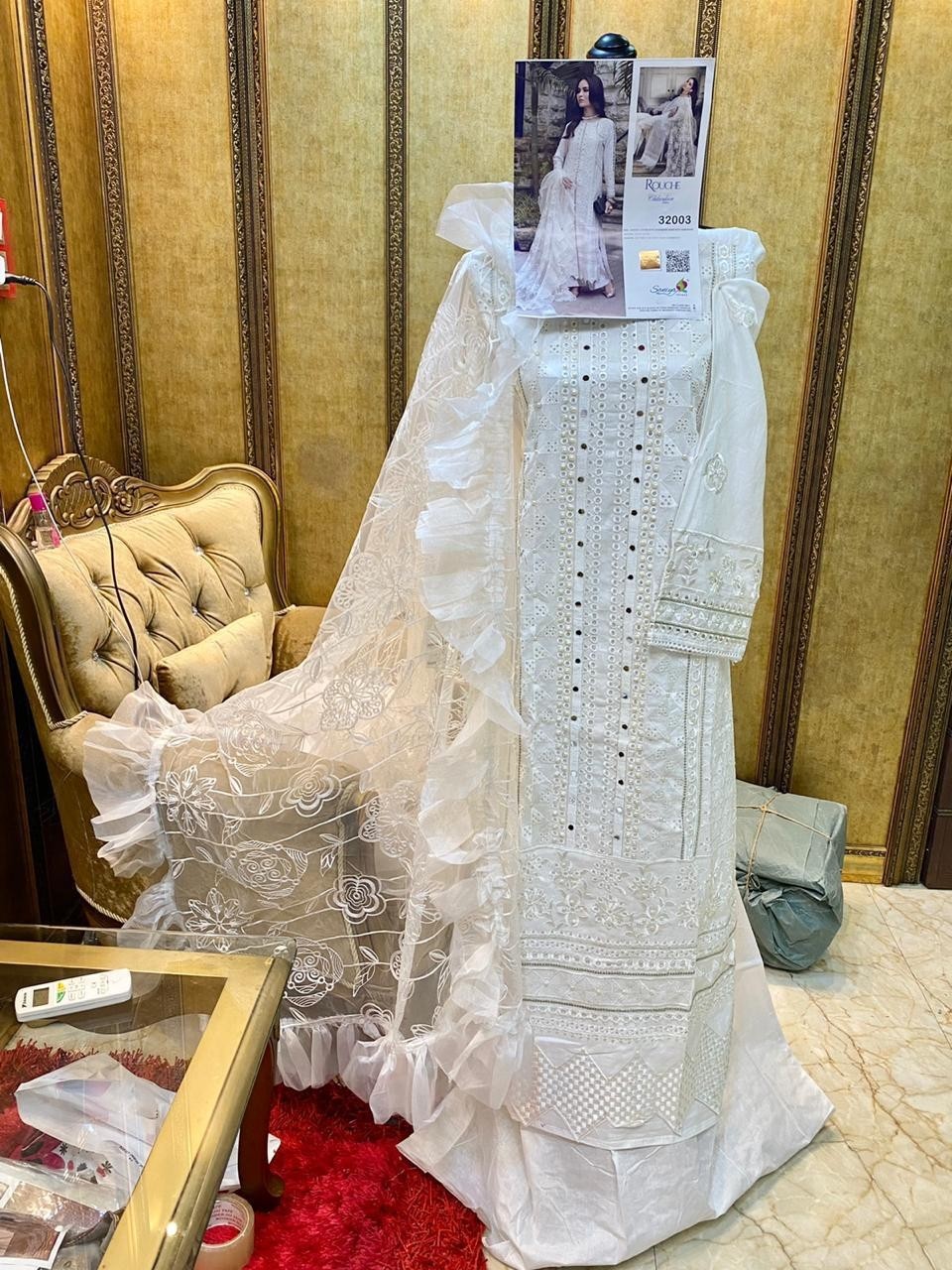SANIYA TRENDZ ROUCHE 32003 A WHITE PREMIUM COLLECTION PAKISTANI SUITS