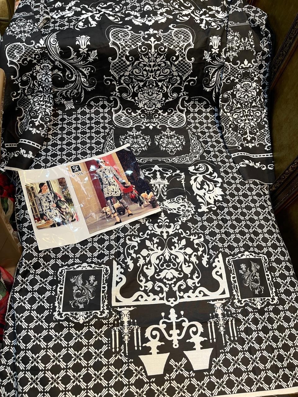 SF-115 PAKISTANI SUITS EMBROIDERY