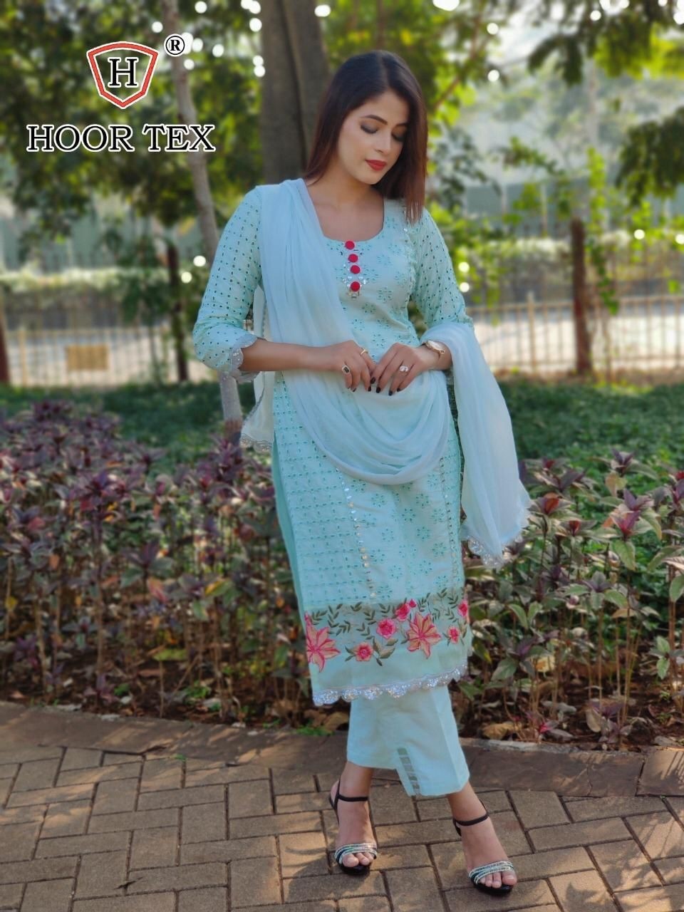 HOOR TEX 21016 HEAVY LAWN COTTAN PAKISTANI SUITS DEALER