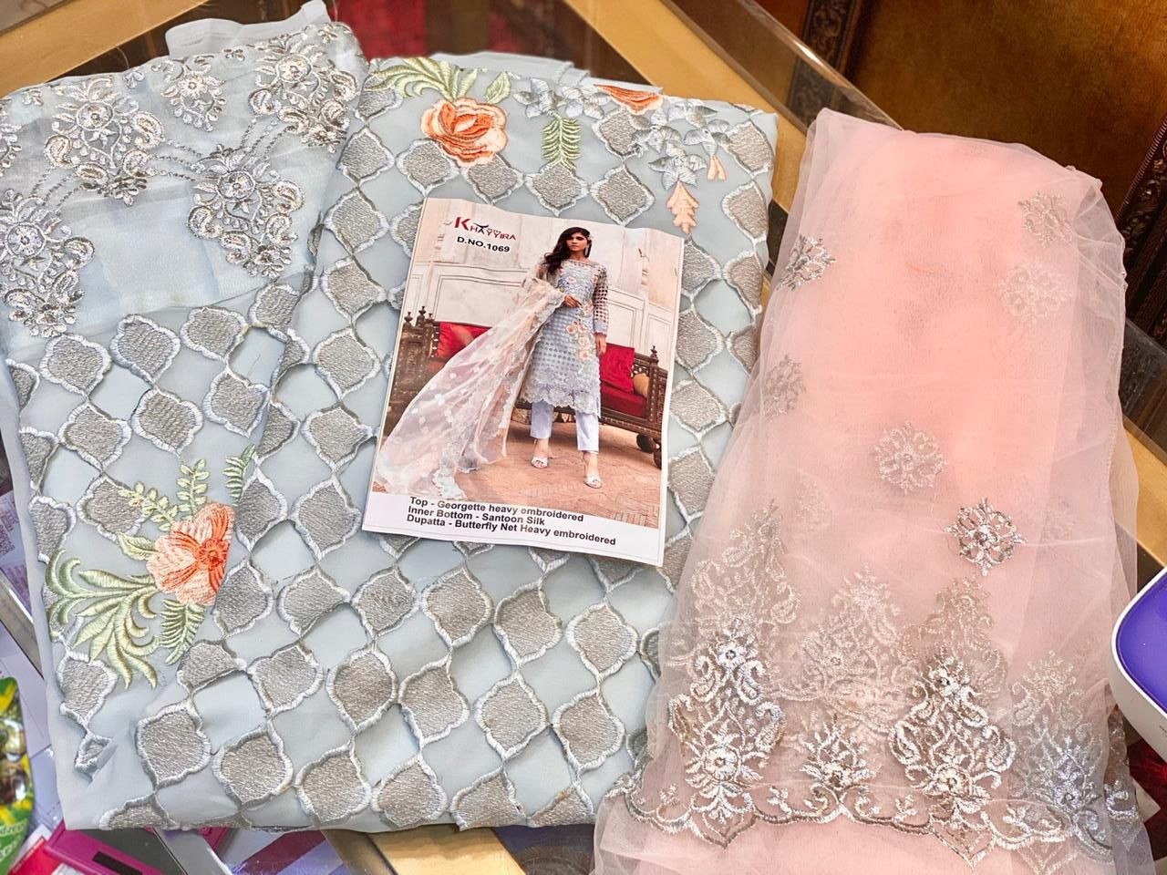 KHAYYIRA SUITS 1069 PAKISTANI SUITS ONLINE