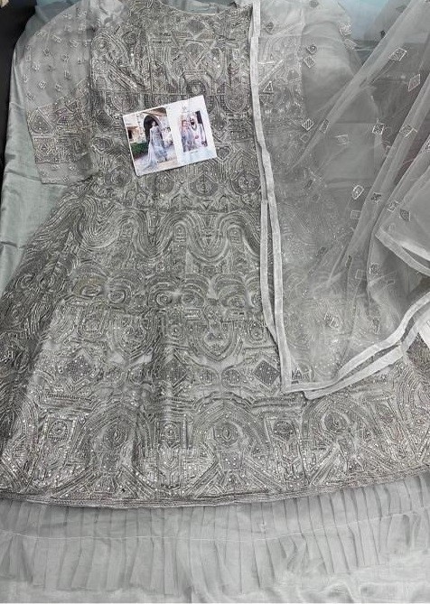 MISHAAL FAB RANG SAGA VOL 1 1002 PAKISTANI SUITS WHOLESALER ONLINE