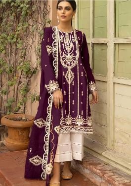 KALA CREATION D NO 1107 IN 3 DESIGN HIT PAKISTANI KURTIS 