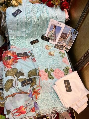 ZIAAZ DESIGNS SHAHNAZ VOL 4 DNO 7773 B ONLINE SELLER PAKISTANI SUITS