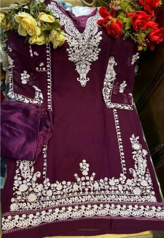 MEHBOOB TEX AMEEZA VOL 1 D NO 7773 E WINE READYMADE COLLECTION KURTIS BY ONLINE