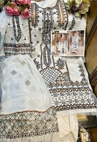 MEHBOOB TEX IZRA WHITE BEAUTY VOL 3 7773 B PAKISTANI DRESS CAMBRIC COTTON