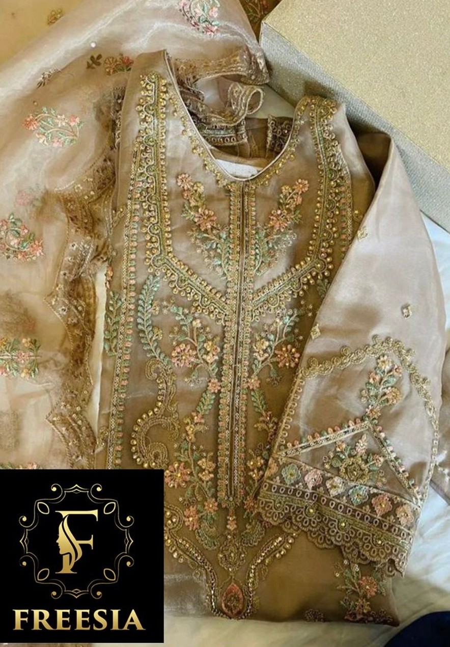FREESIA SADABAHAR FIRDOUS PAKISTANI SUITS WITH PRICE