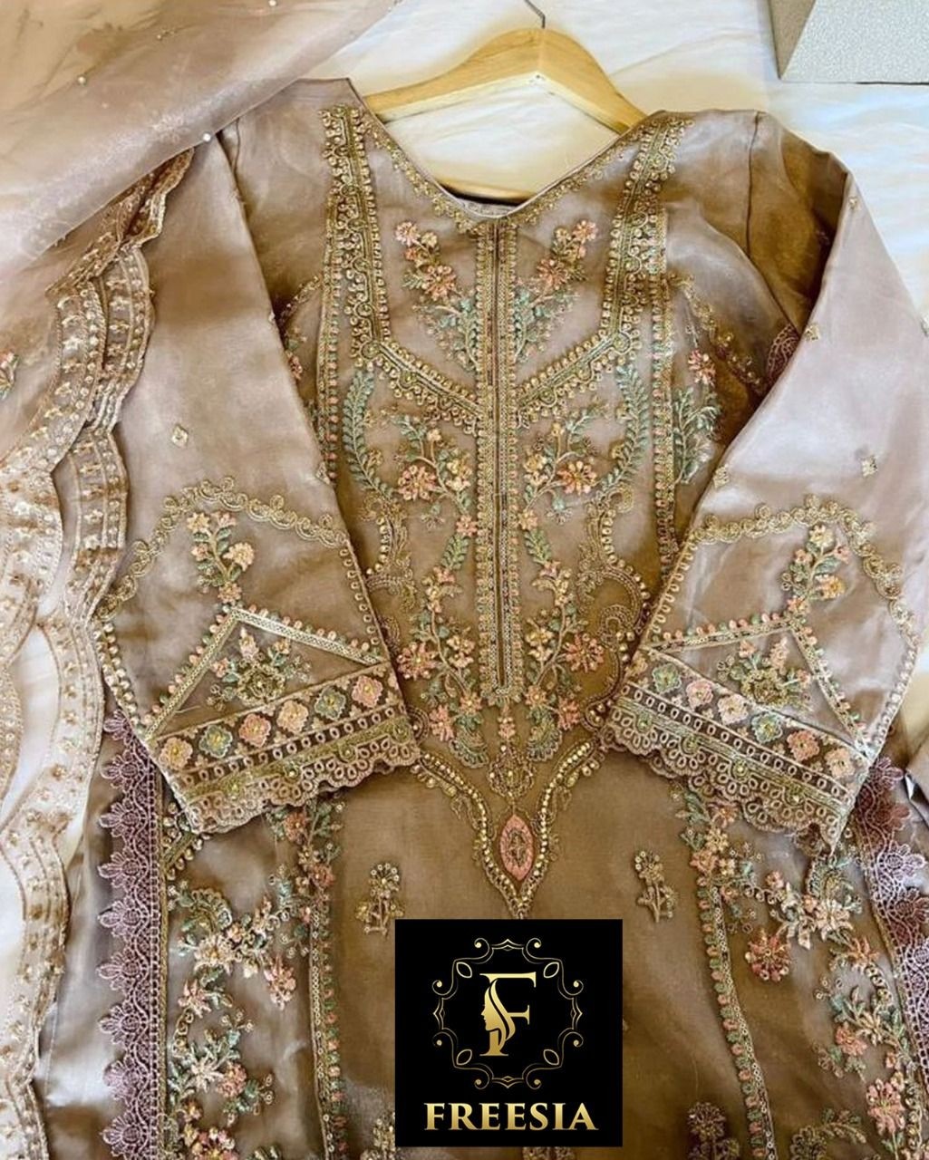 FREESIA SADABAHAR FIRDOUS PAKISTANI SUITS WITH PRICE