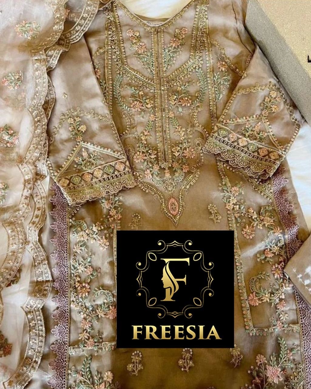 FREESIA SADABAHAR FIRDOUS PAKISTANI SUITS WITH PRICE