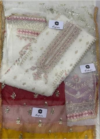 VS FASHION STYLISH PAKISTANI SUITS