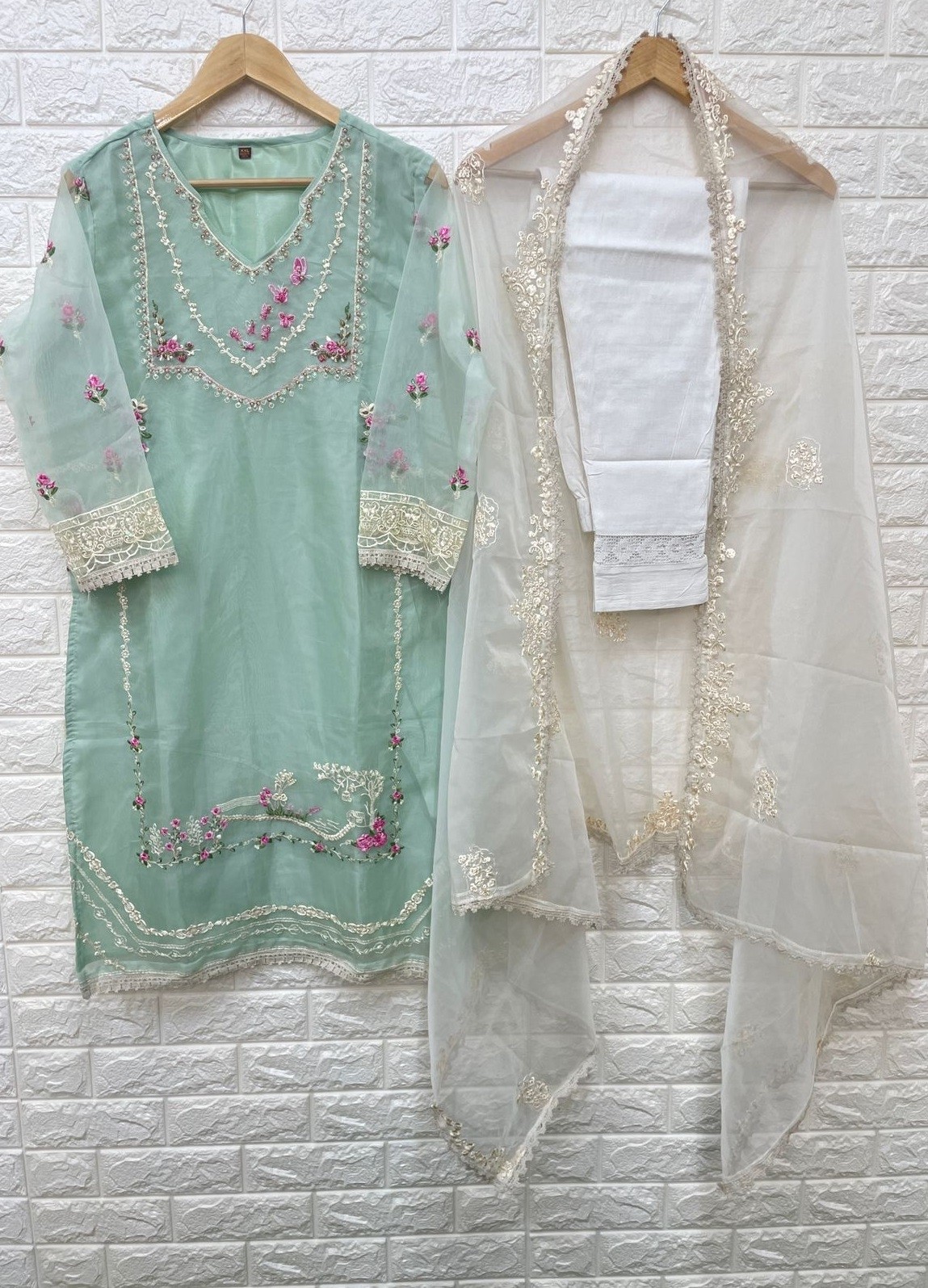 DEEPSY SUITS D 230 LATEST KURTIS WITH PRICE 