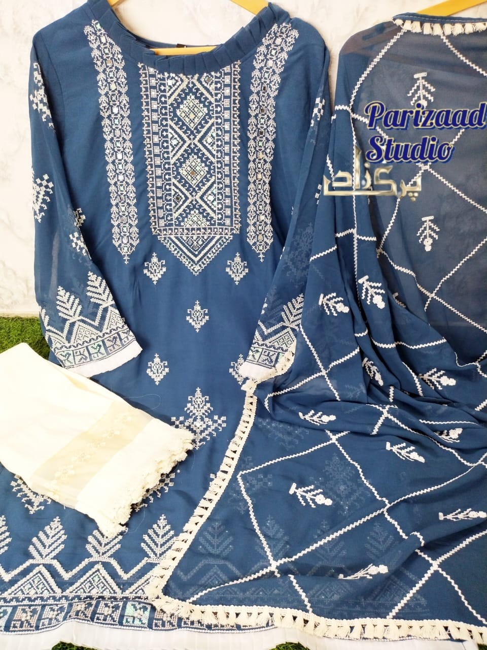 PRIZAAD STUDIO PZ 0001B HIT DESIGN PAKISTANI KURTIS 
