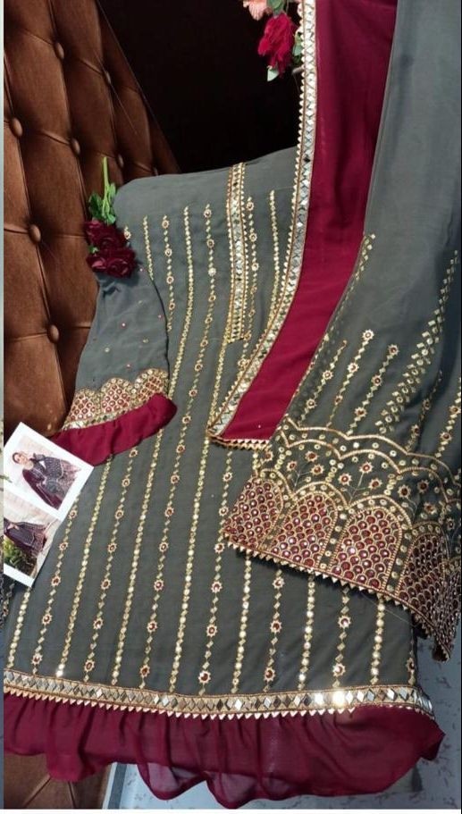MISHAAL FAB 8015 HIT COLLECTION PAKISTANI SUITS