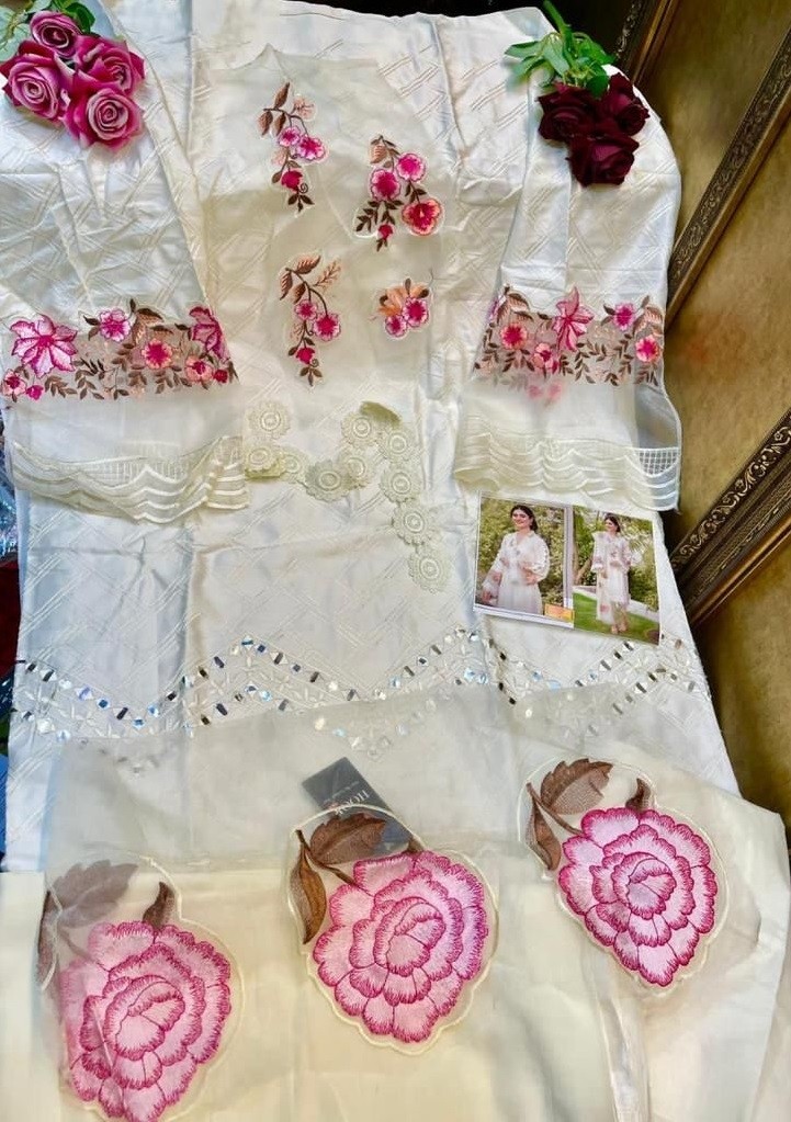 HOOR TEX 21017 LAWN COTTON PAKISTANI SUITS