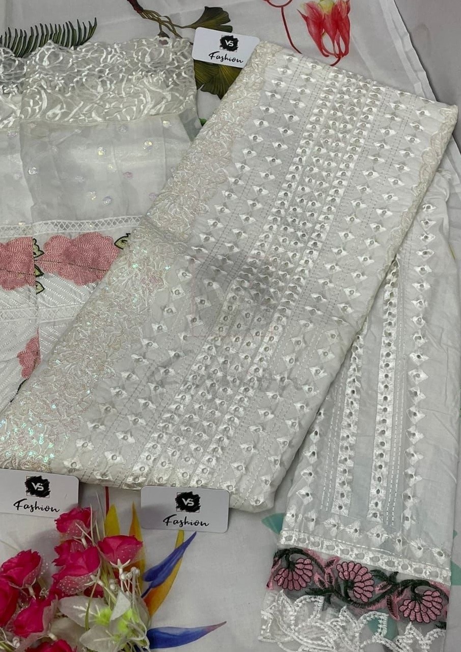VS FASHION 40009 PAKISTANI SUITS WHOLESALER SURAT