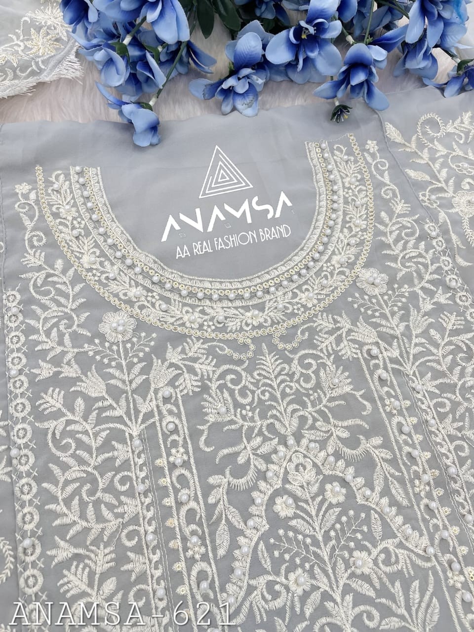 ANAMSA 621 LATEST PAKISTANI SUITS 2025