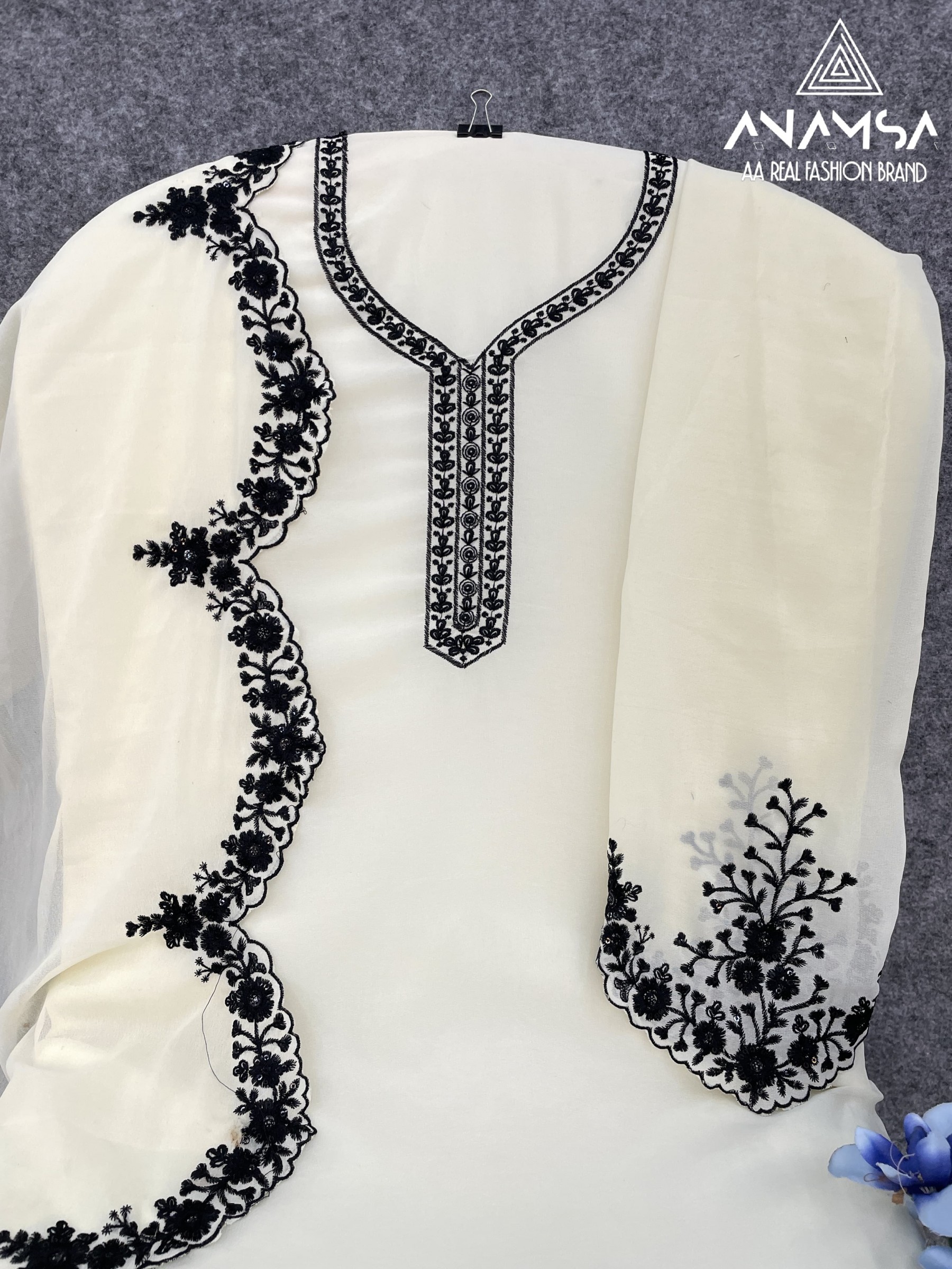 ANAMSA SEMI STICH COLLECTION 573 WHITE PAKISTANI DRESS
