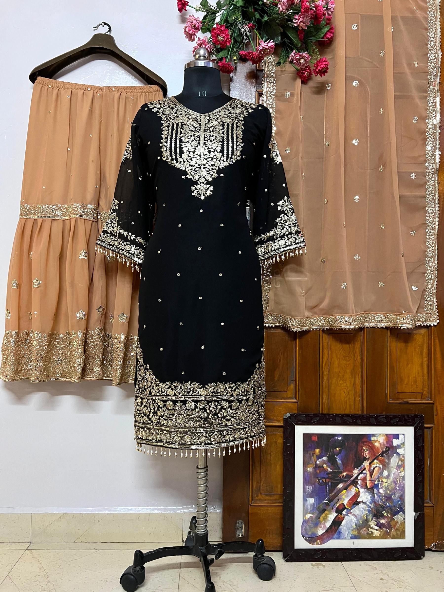 LC 1313 SHARARA READYMADE PAKISTANI SUITS 