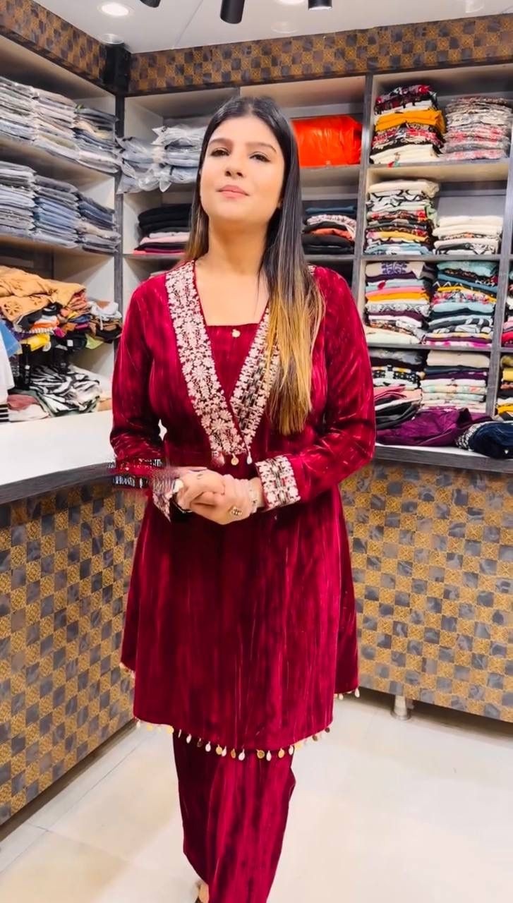 JD 571 VELVET SALWAR SUITS WHOLESALE WITH RATE