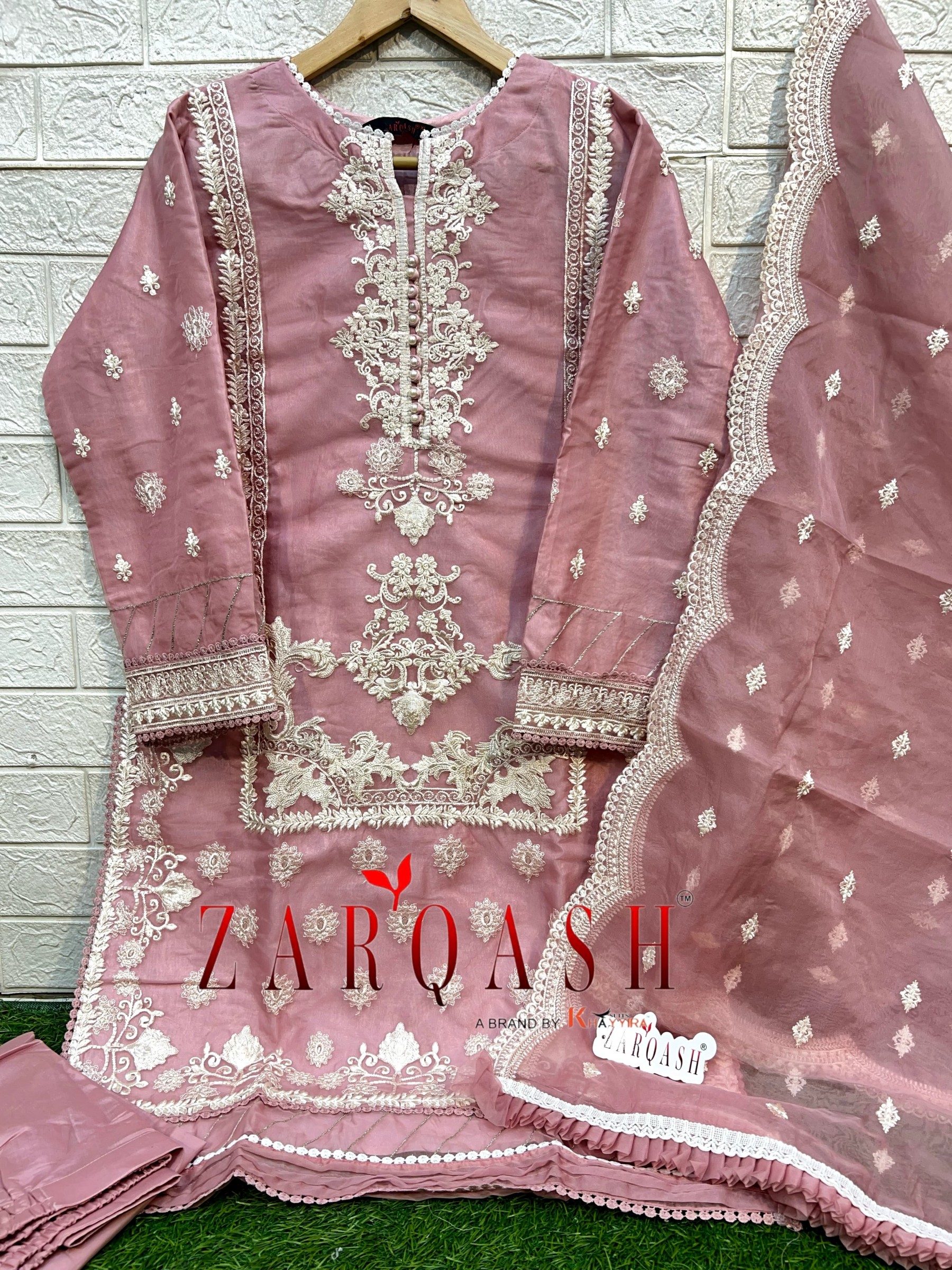 ZARQASH 216 READYMADE COLLECTION IN SURAT