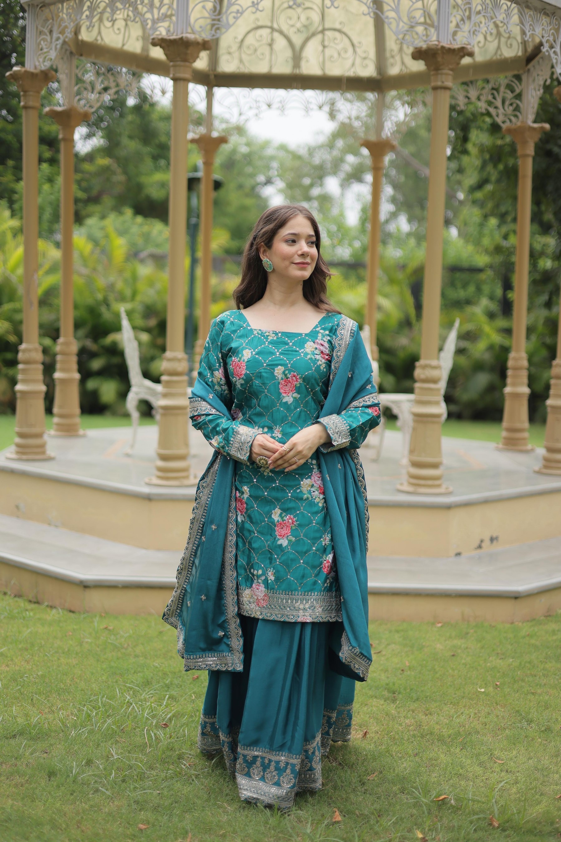 KA 1125 PAKISTANI SUITS READYMADE