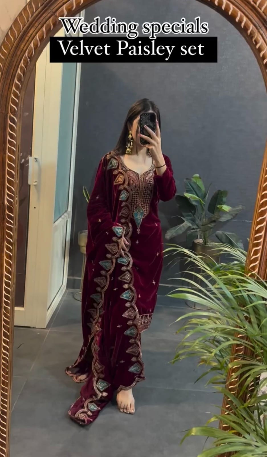 YD 012 VELVET READYMADE PAKISTANI SUITS