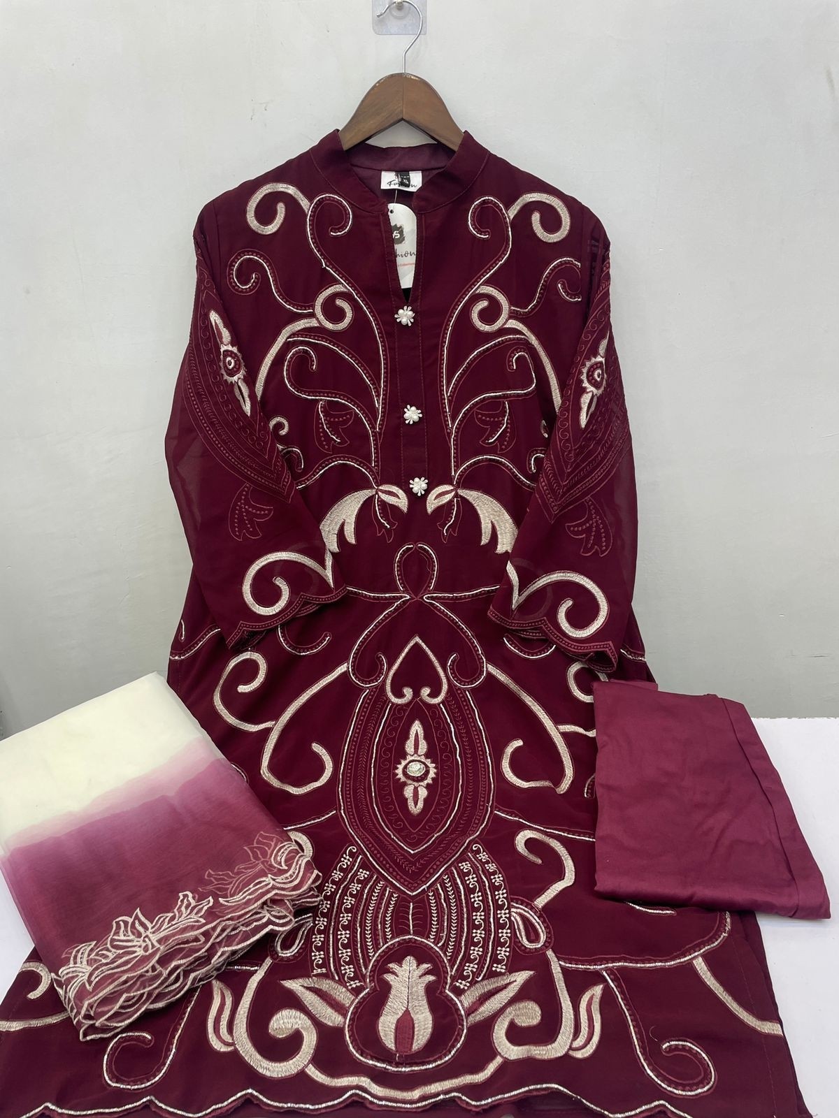 VS FASHION 12014 READTMADE PAKISTANI SUITS ONLINE