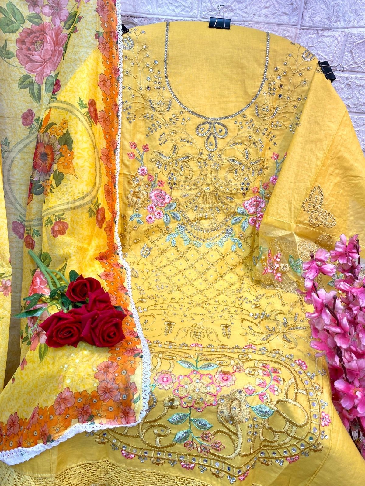 ALIF FASHION A 156 B PAKISTANI SALWAR SUITS DEALER WHOLESALE