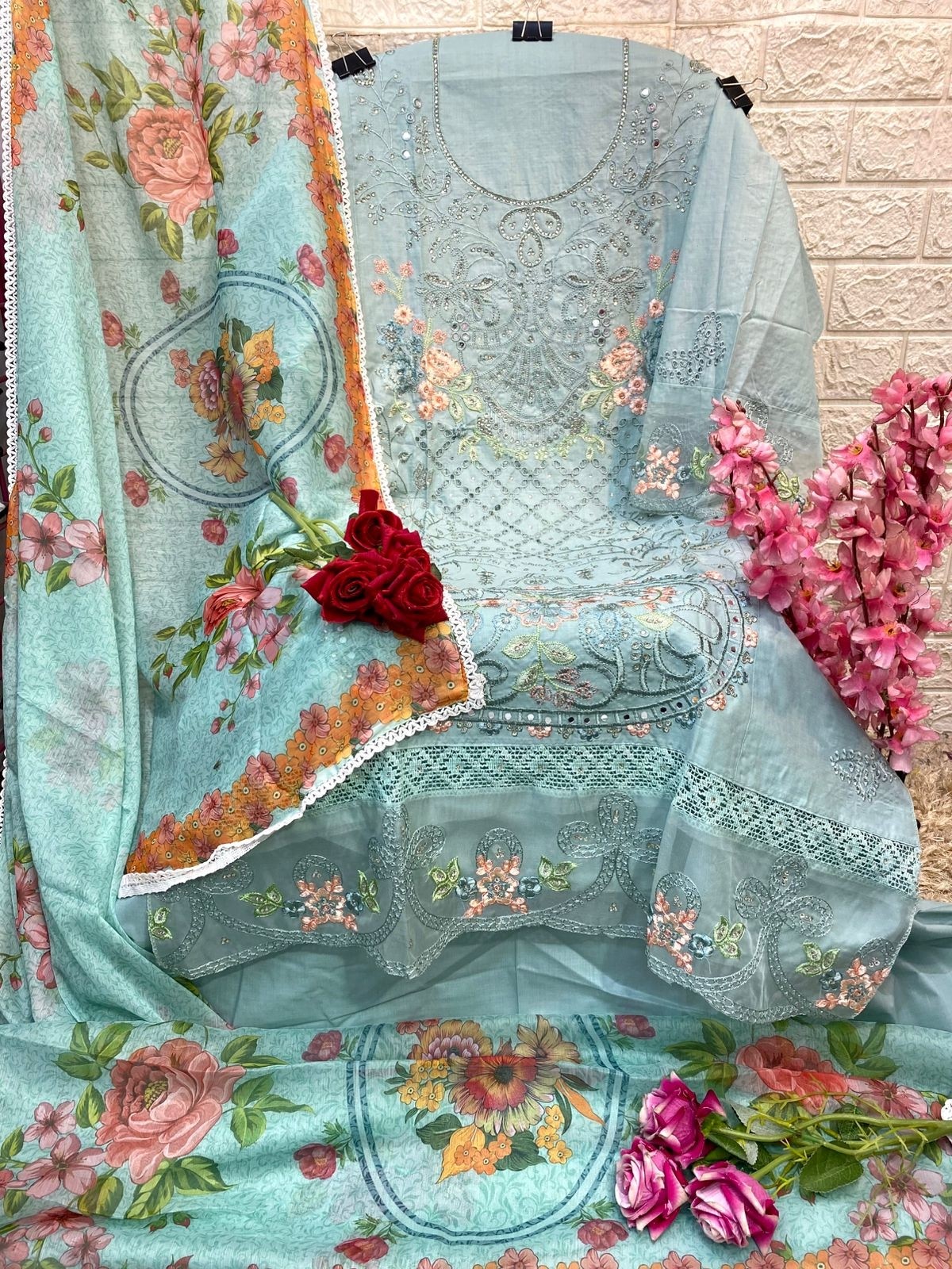 ALIF FASHION A 156 D PAKISTANI SALWAR SUITS DEALER WHOLESALE SINGLE