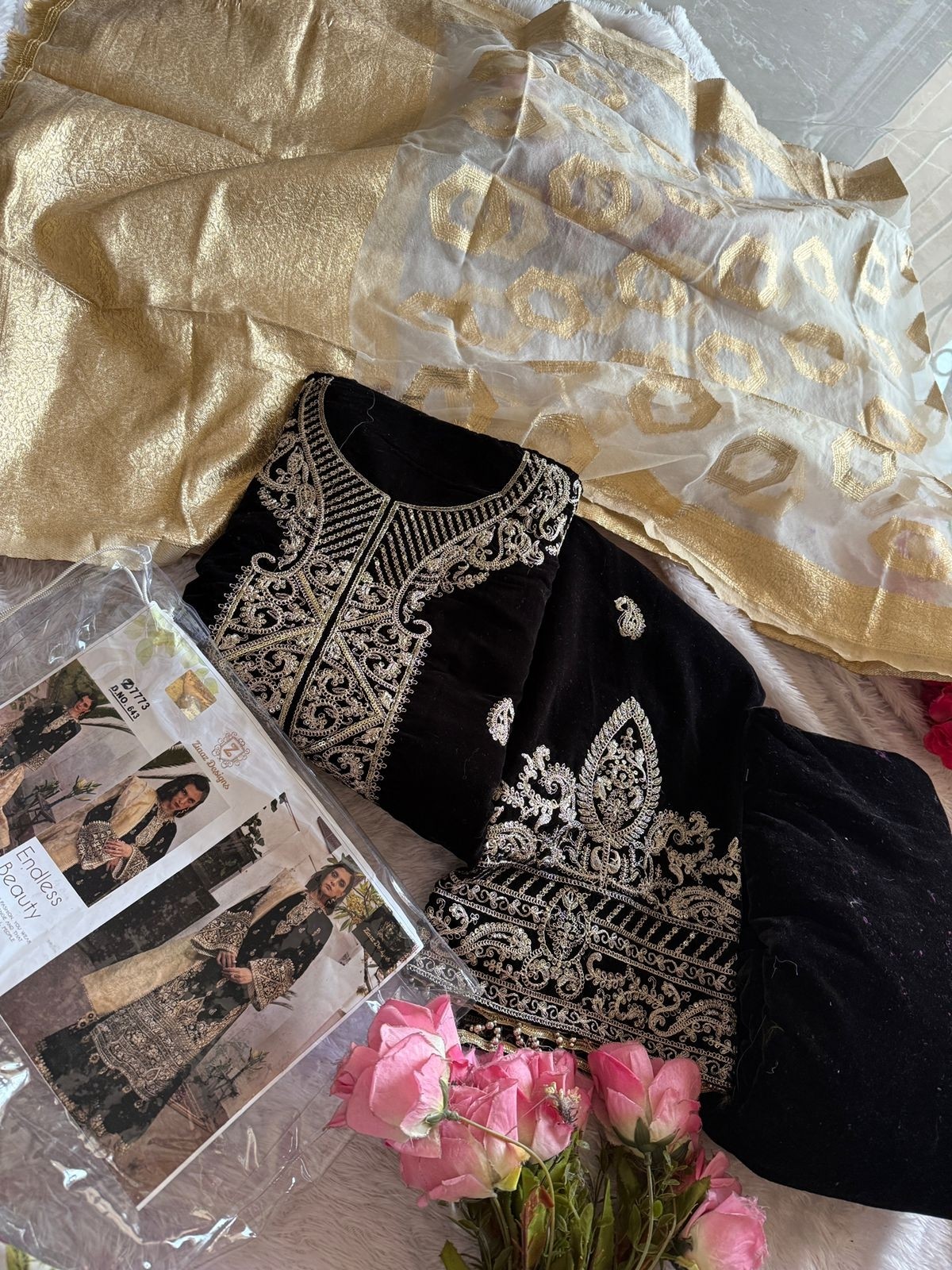 ZIAAZ DESIGNS 643 VELVETS PAKISTANI SUITS MANUFACTRER