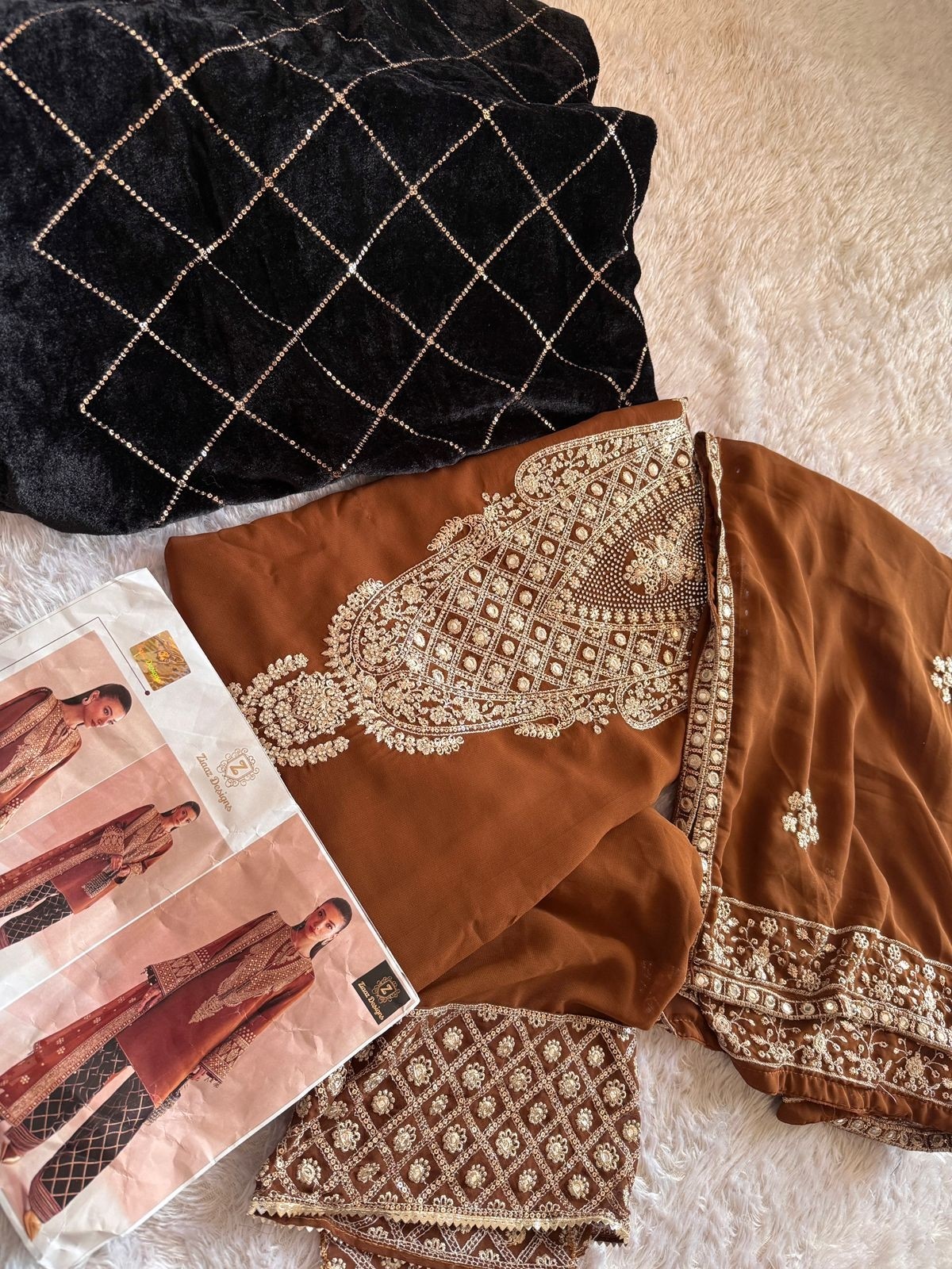 ZIAAZ DESIGNS 687 VELVET PAKISTANI SALWAR SUITS 