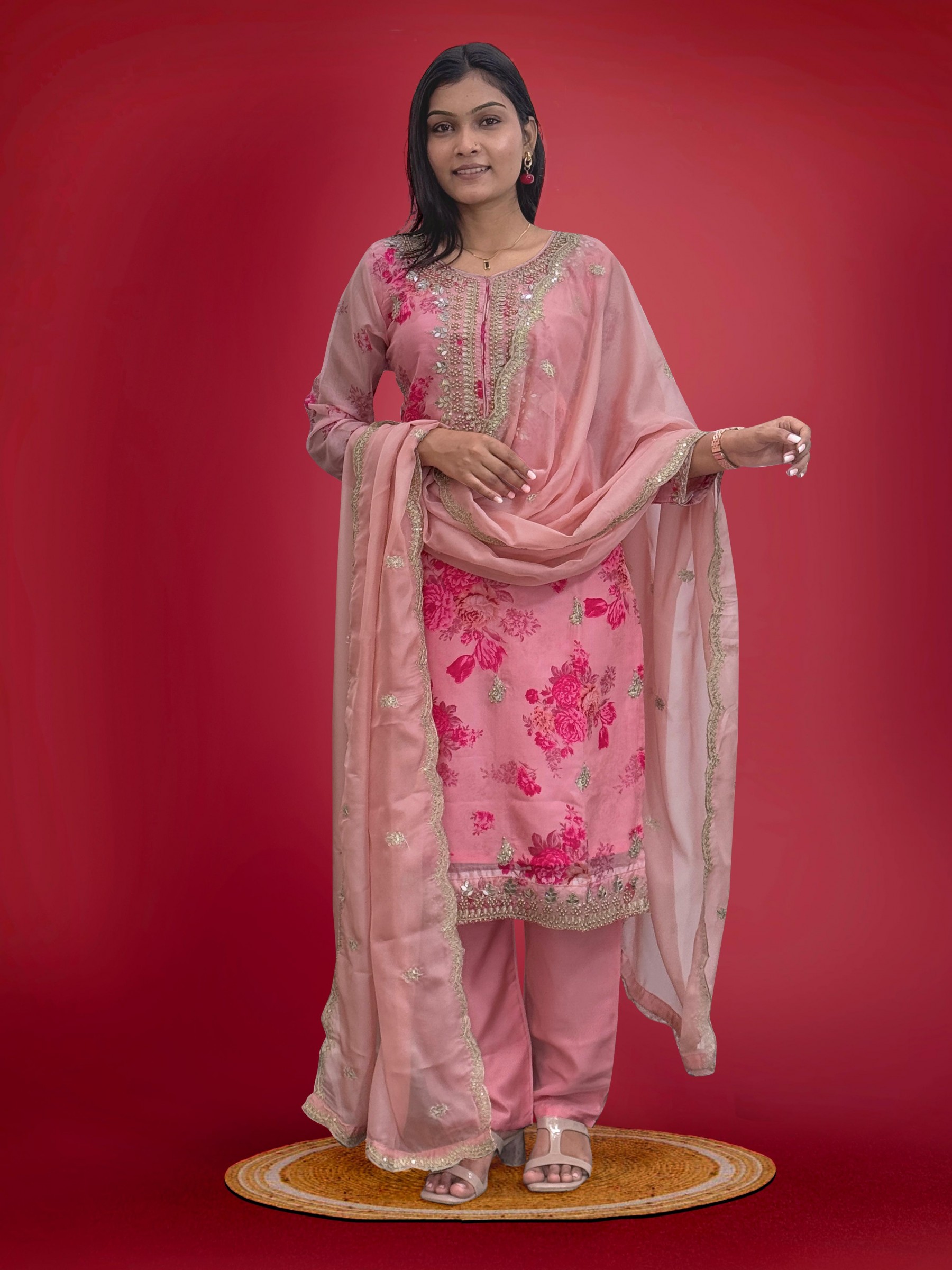 HK 1682 READYMADE PAKISTANI SUITS 2025