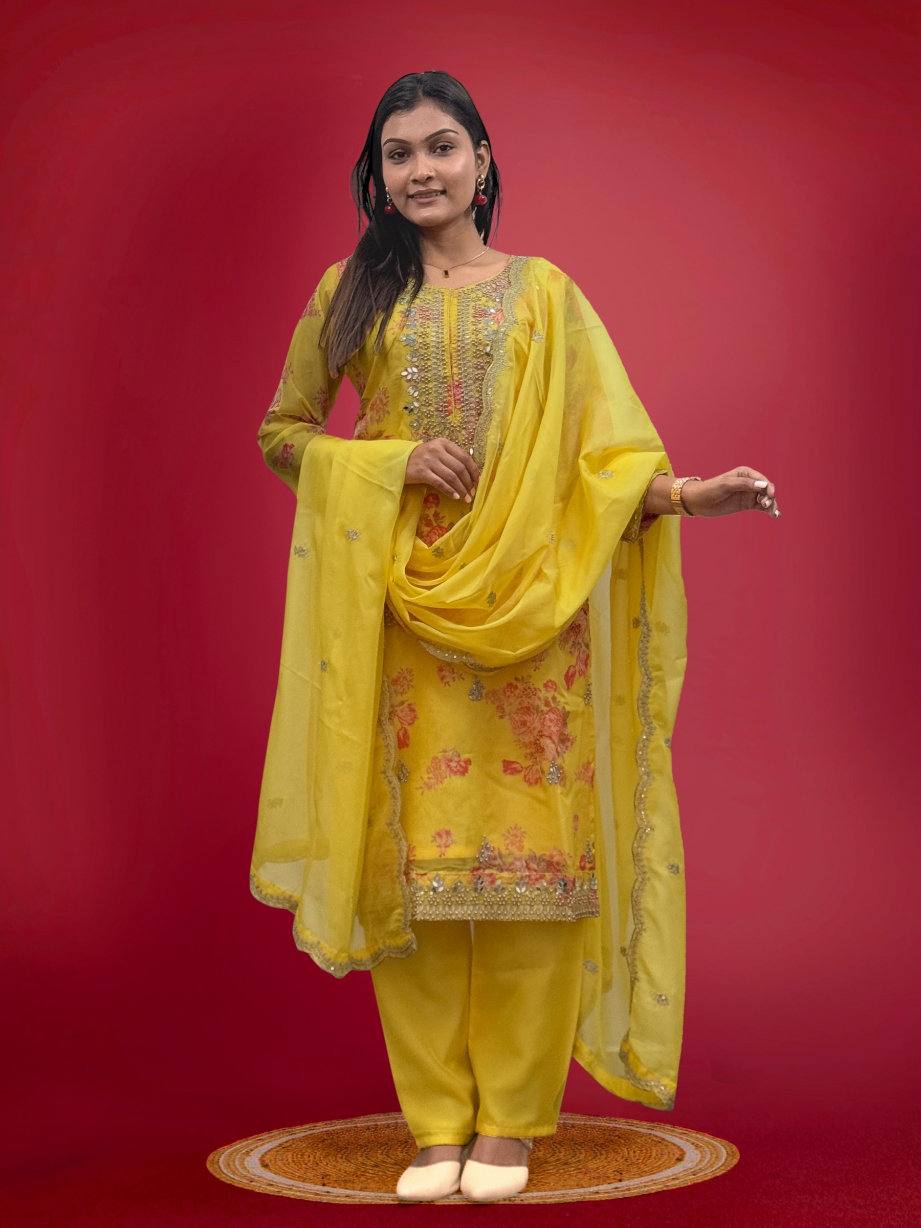 HK 1682 READYMADE PAKISTANI SUITS 2025