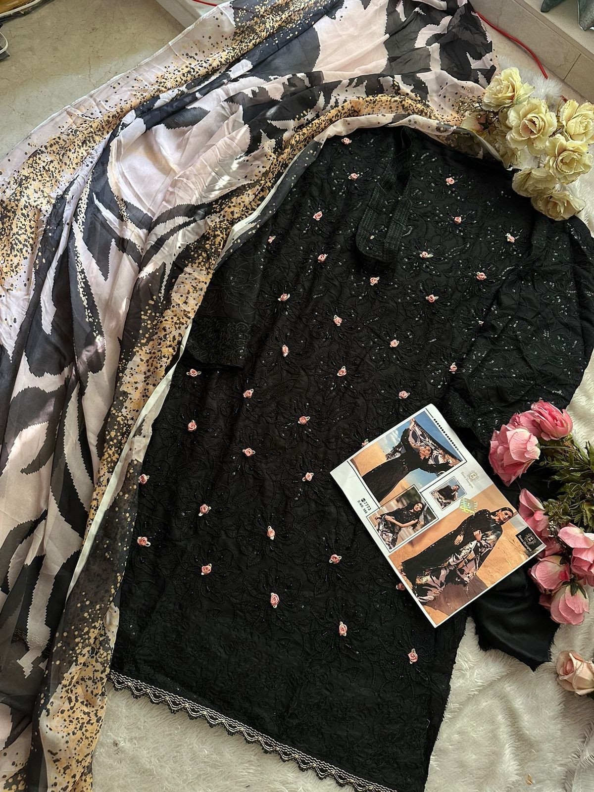 ZIAAZ DESIGNS 590 SALWAR SUITS WHOLESALE