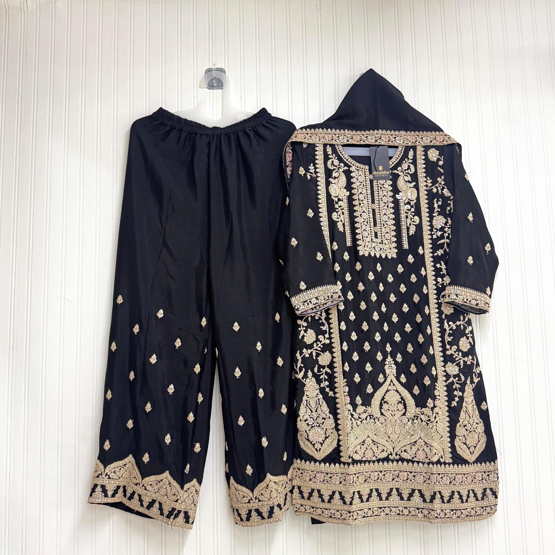 MUSHK MR 1014 A B C D PURE CHINON PAKISTANI SUITS