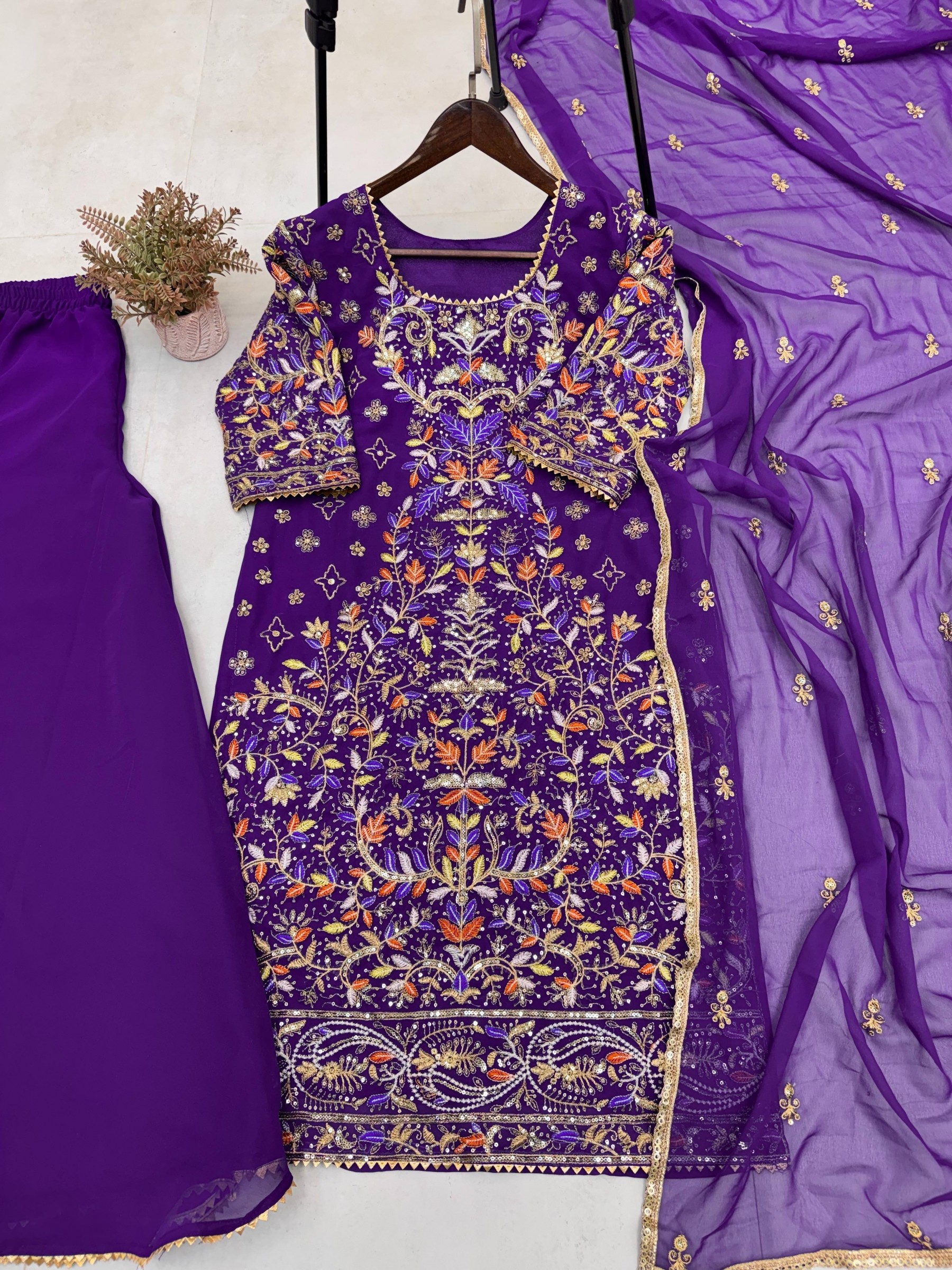 BHANDERI ENTERPRISE BE 314 READYMADE PAKISTANI DRESSES