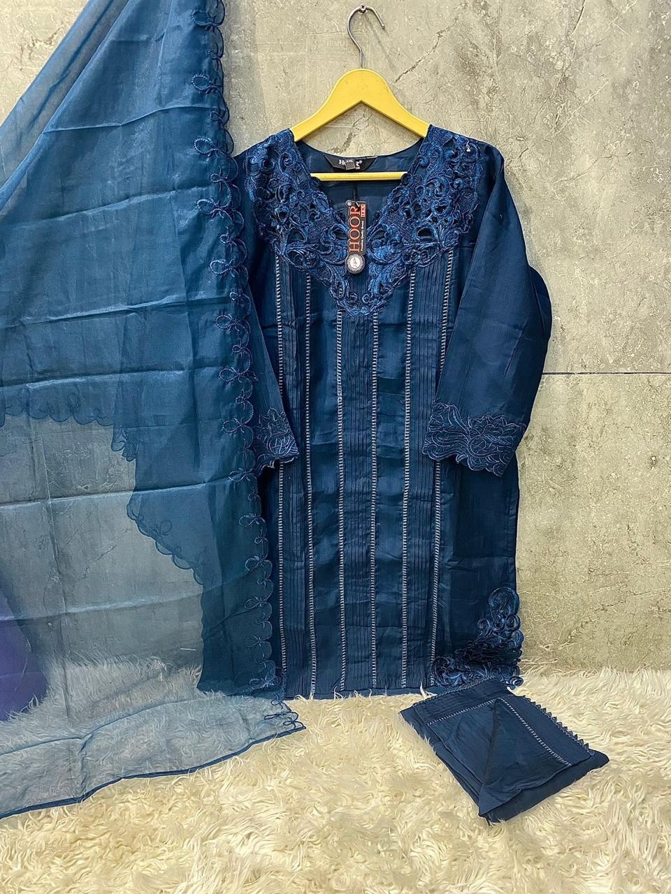 HOOR TEX HF 111 ABCDE PAKISTANI SUITS SINGLE BUY ONLINE
