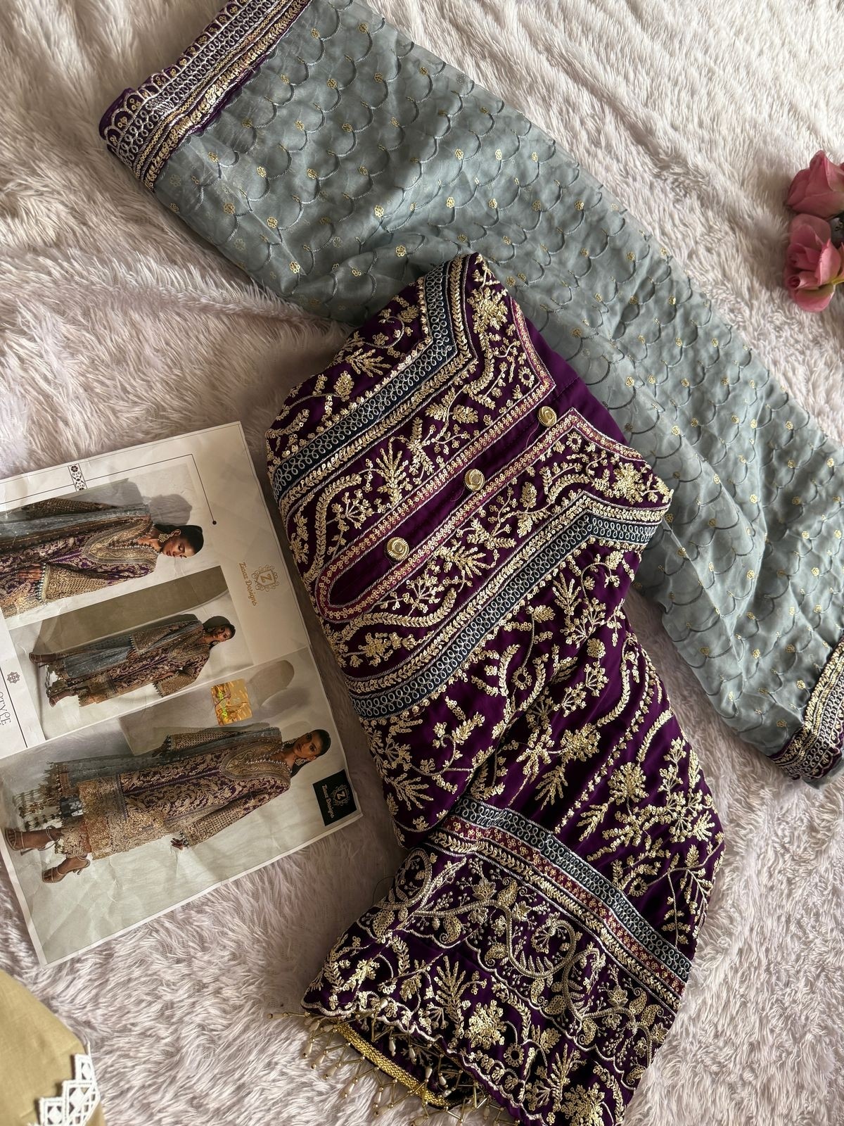 ZIAAZ DESIGNS 763 LATEST STYLISH PAKISTANI SUITS
