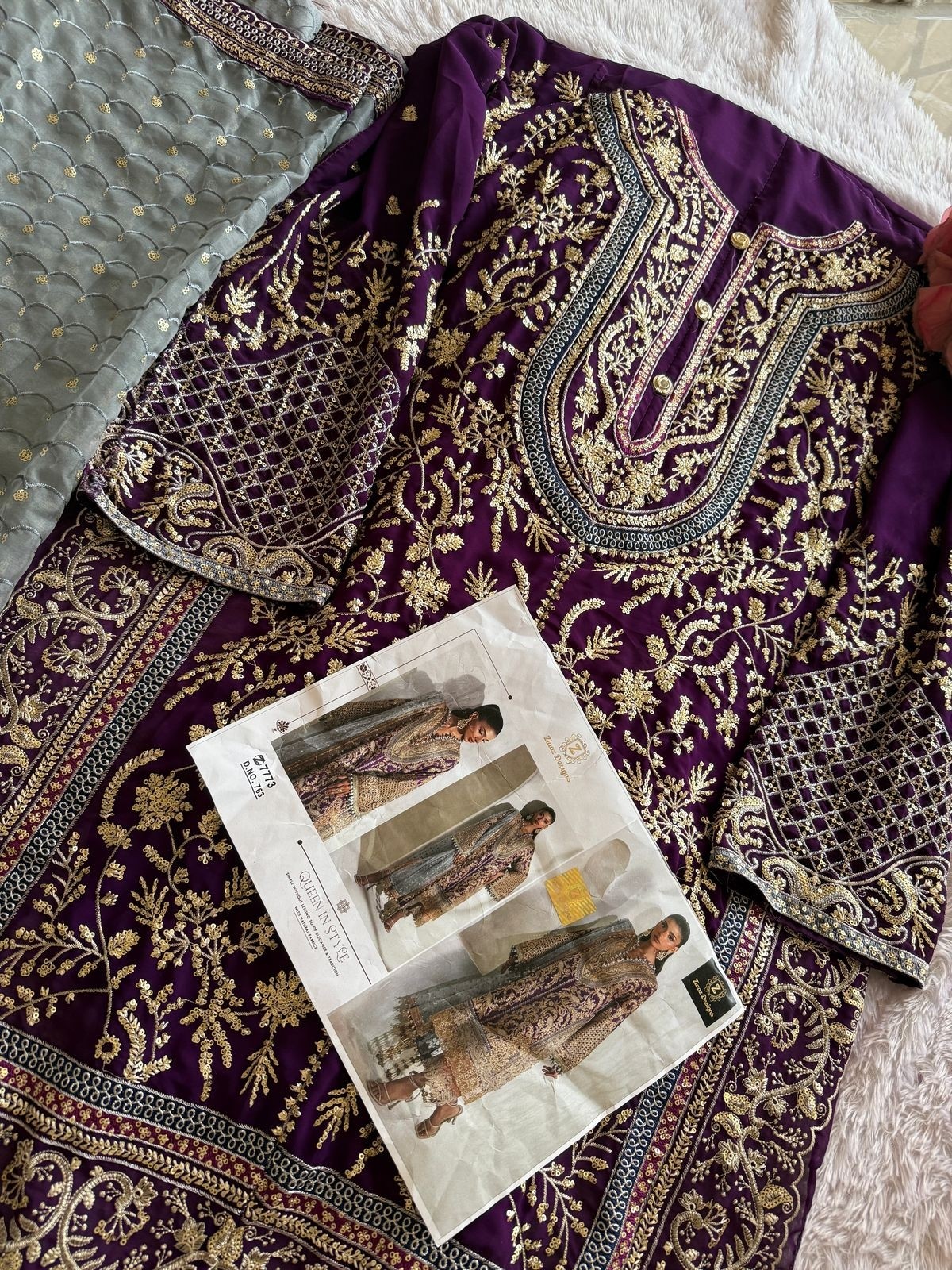 ZIAAZ DESIGNS 763 LATEST STYLISH PAKISTANI SUITS