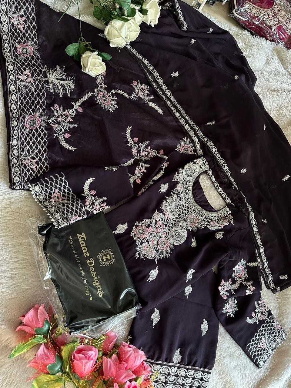 ZIAAZ DESIGNS 497 LATEST DESIGN PAKISTANI SUITS BUY SURAT