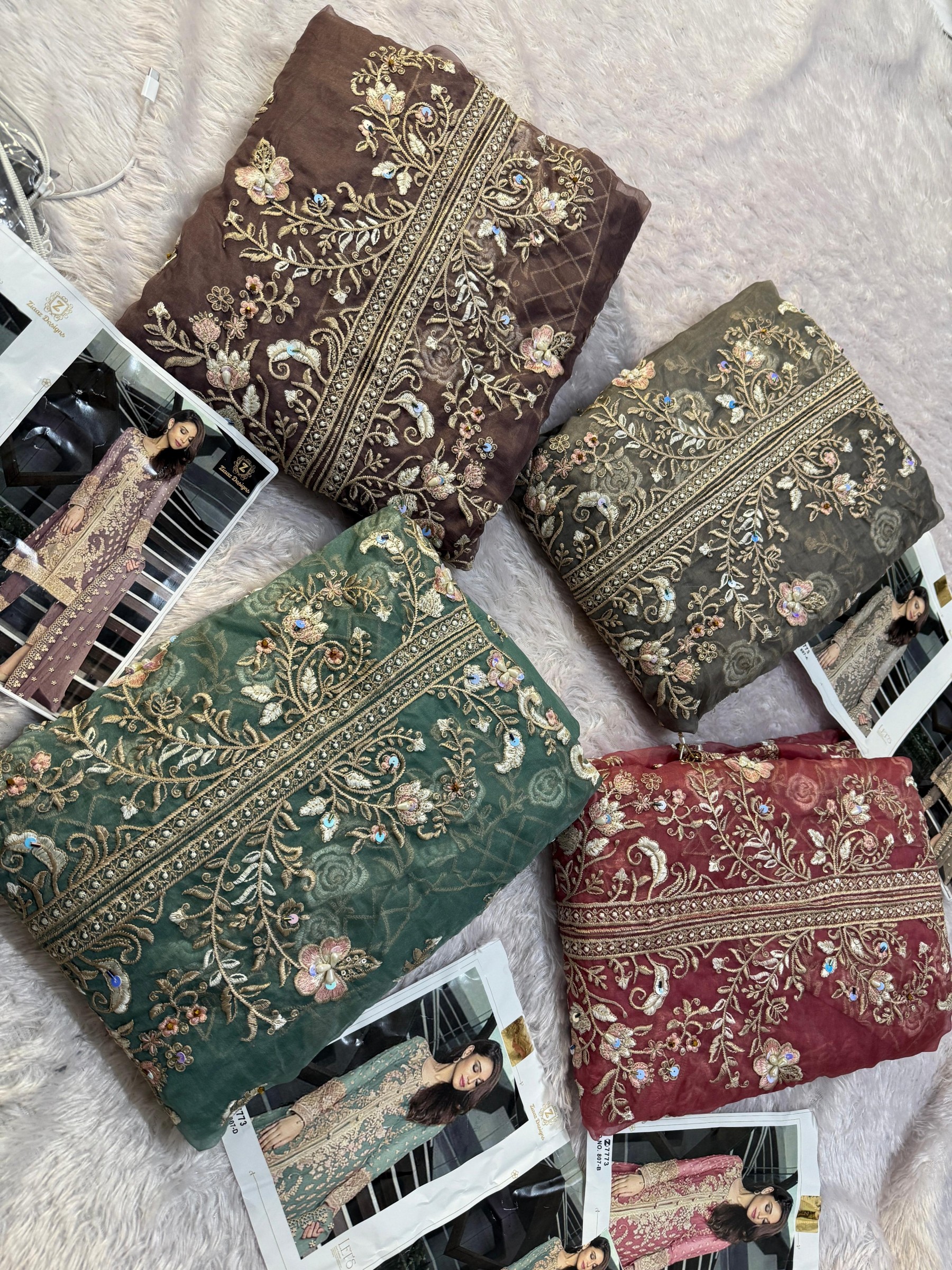 ZIAAZ DESIGNS 807 A PAKISTANI SUITS NEW COLLECTION