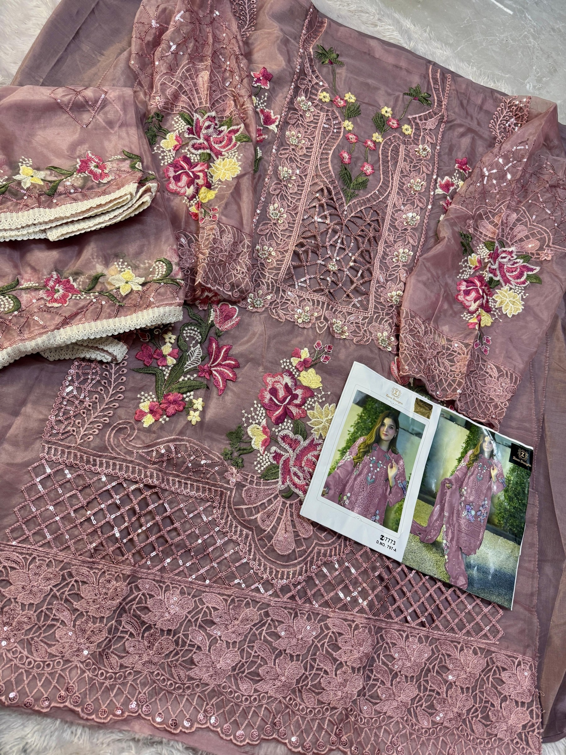 ZIAAZ DESIGNS 797 A PAKISTANI SUITS COLLECTION