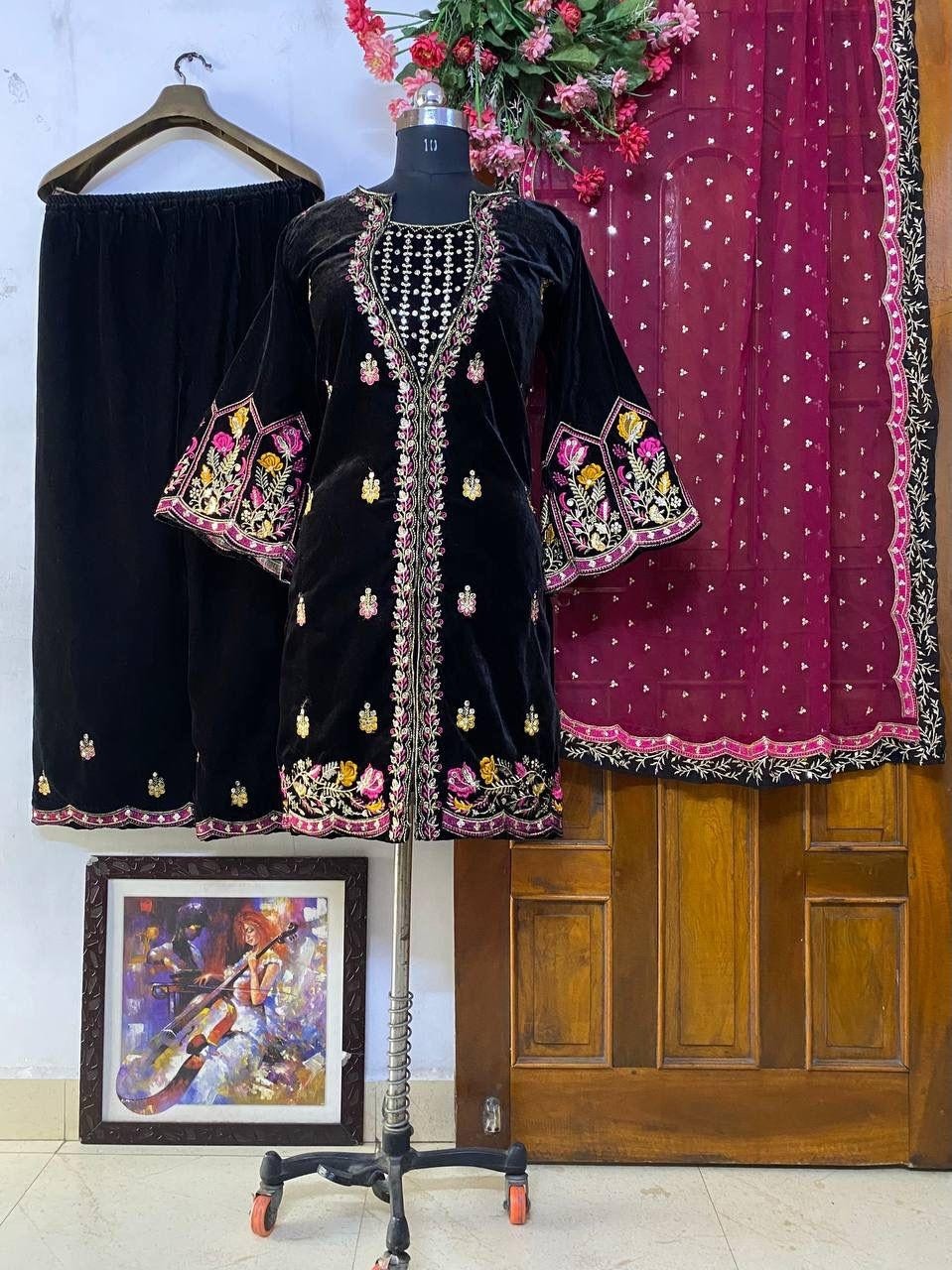 VRINDAVAN FASHION LC 1138 READYMADE PAKISTANI SUITS