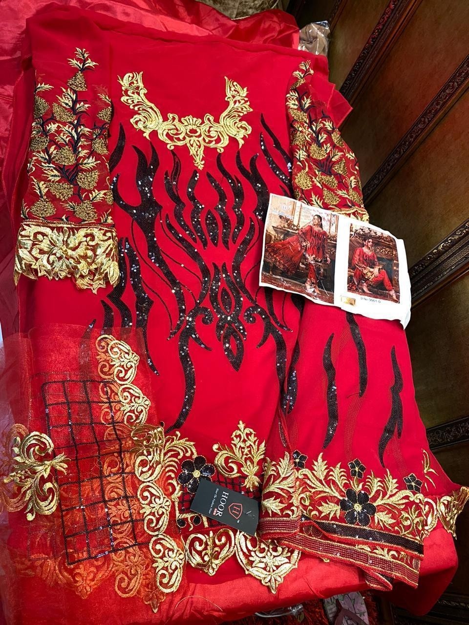 HOOR TEX COLOUR EDITION D.NO 9001-D PAKISTANI SUIT BEST WHOLSALER PRICE