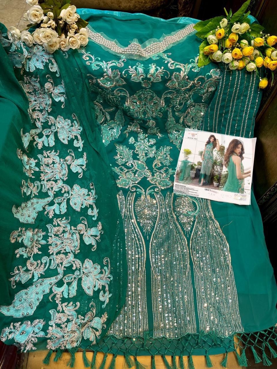 HOOR TEX EID COLLECTTION D.NO 18021-A LAWAAR KAMEEZ WHOLSAE PRICE