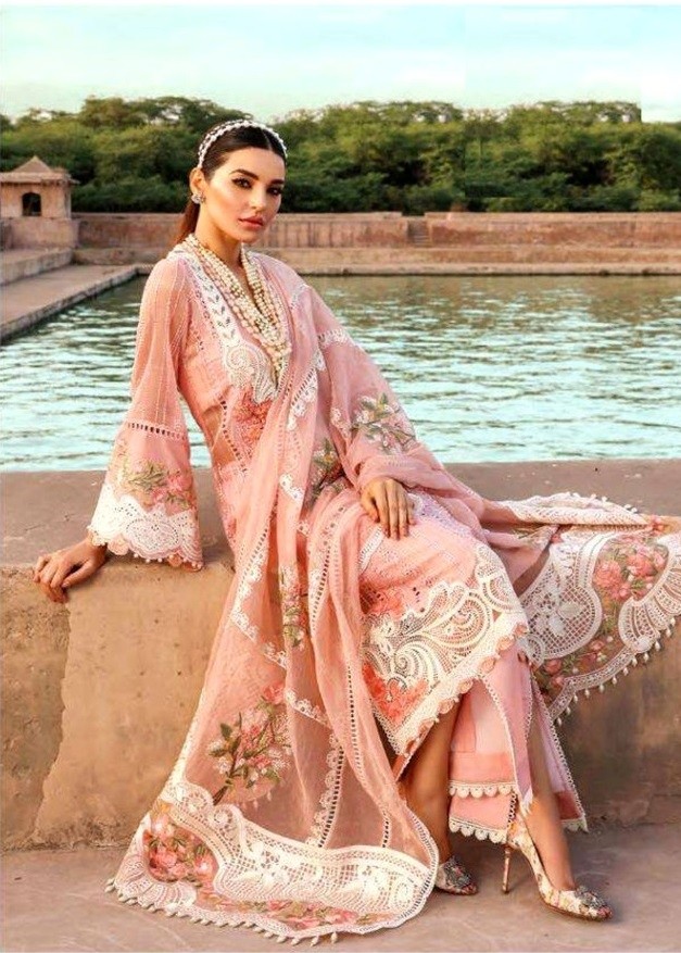 QALAMKAAR LAWN 01 HIT DESIGN PAKISTANI SUITS DEALER BY ONLINE