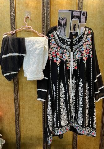 MEHBOOB TEX 7773 A MARIA B READYMADE COLLECTION KURTIS 