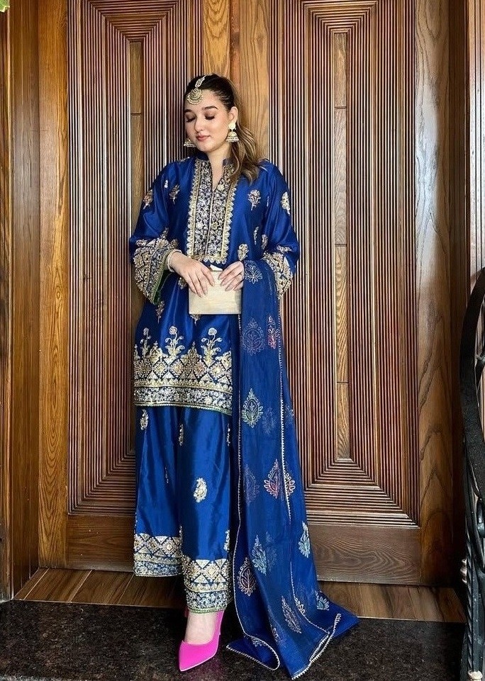LC 1332 READYMADE PAKISTANI SUITS CHINON SILK